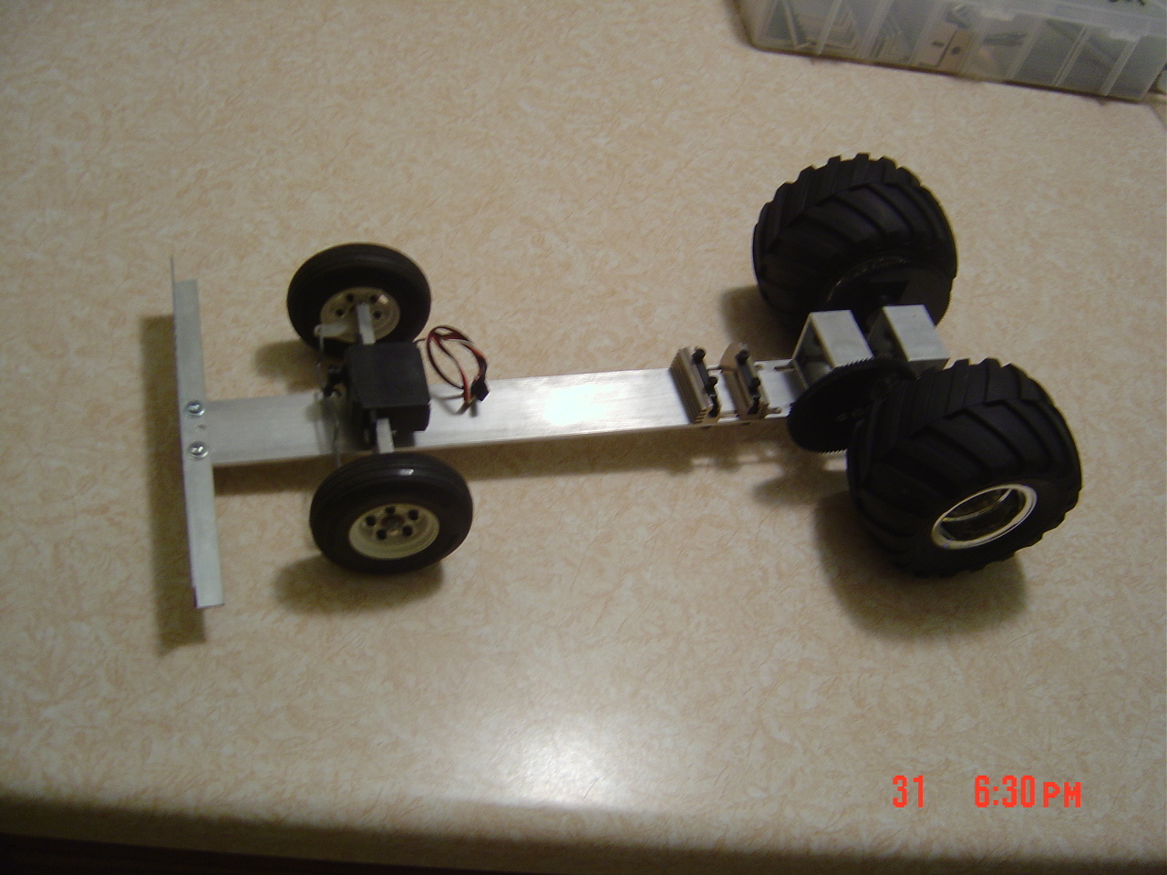 Outlaw Nitro 2wd Rolling Chassis (OUT OF STOCK)